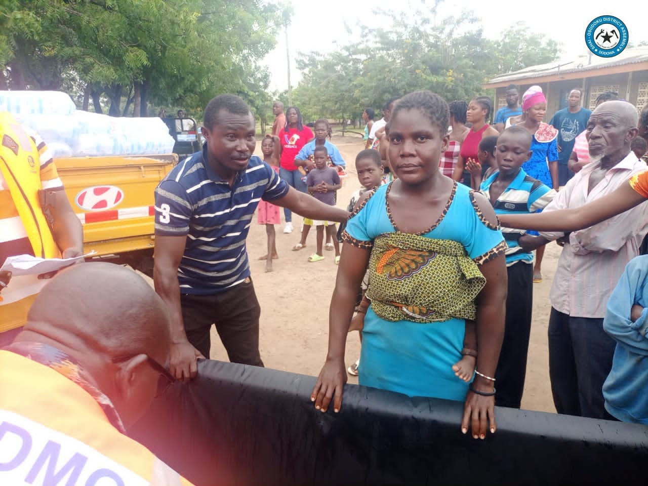 DCE DONATES ITEMS TO AFFECTED DISASTER VICTIMS. 