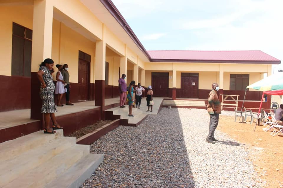 Shai-Osudoku District Assembly Commissions Classroom Blocks at Four Venues in the District, District Chief Executive(DCE)of the Shai-Osudoku District Assembly Hon. Daniel Akuffo 