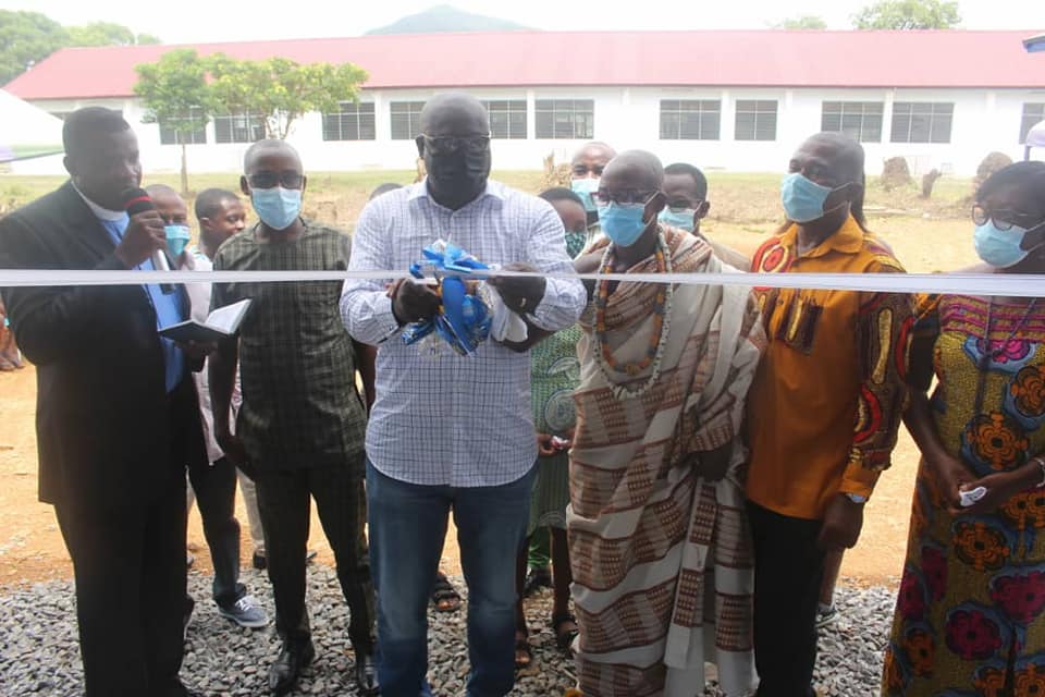 Shai-Osudoku Assembly Commissions 6-Units Classroom Block and 16-Seater Toilet Facility.