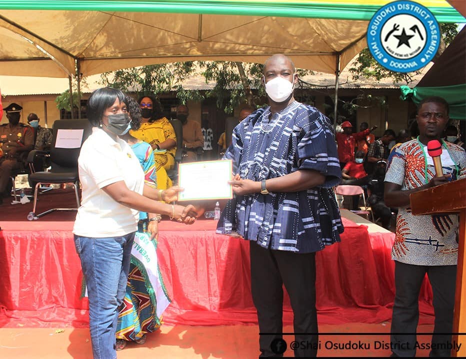 Shai-Osudoku awards Distinguished Farmers
