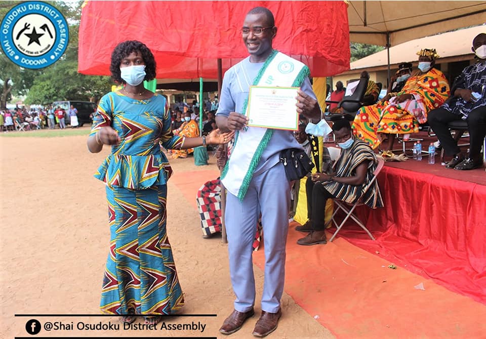 Shai-Osudoku awards Distinguished Farmers