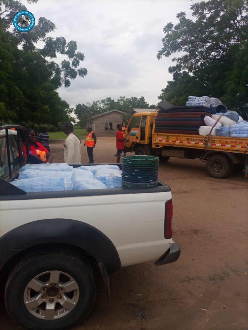 DCE DONATES ITEMS TO AFFECTED DISASTER VICTIMS. 