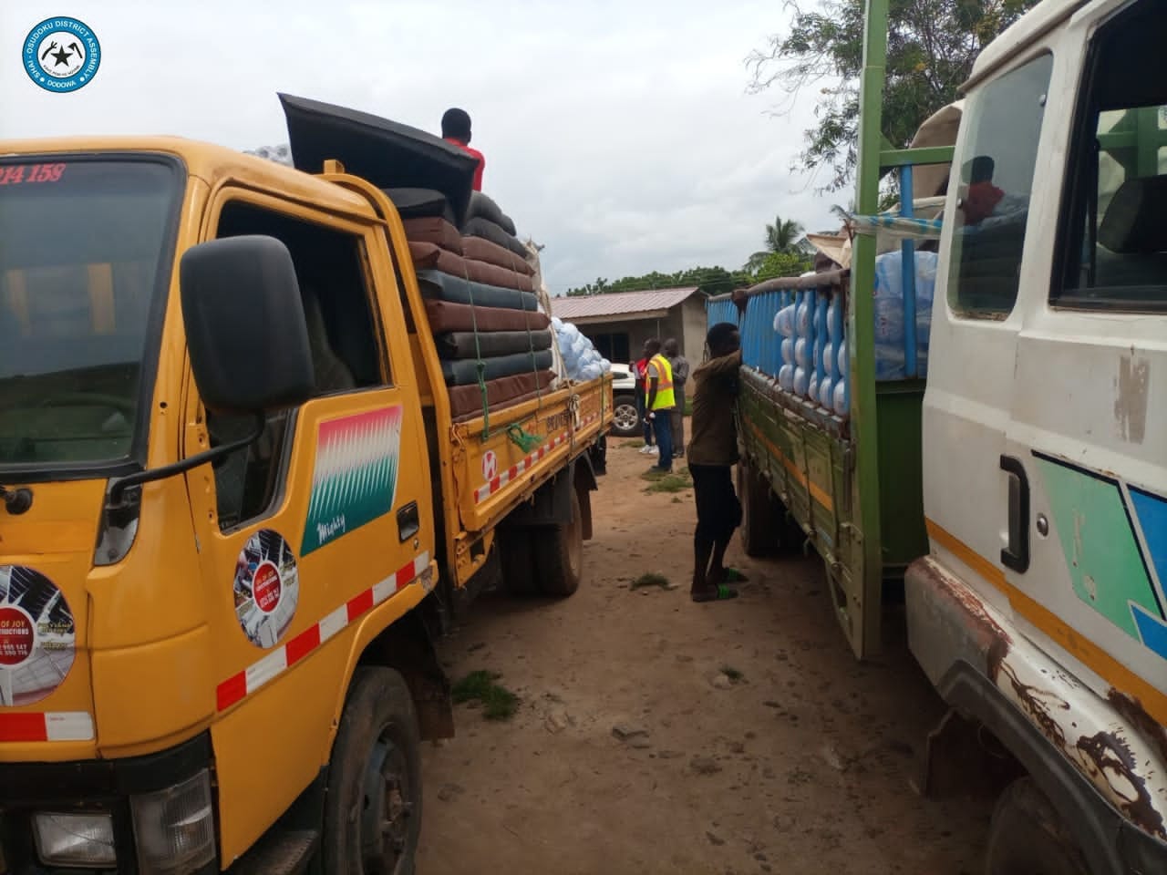 DCE DONATES ITEMS TO AFFECTED DISASTER VICTIMS. 