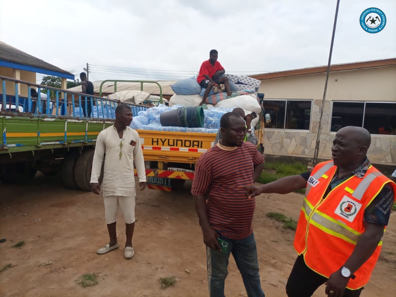 DCE DONATES ITEMS TO AFFECTED DISASTER VICTIMS. 