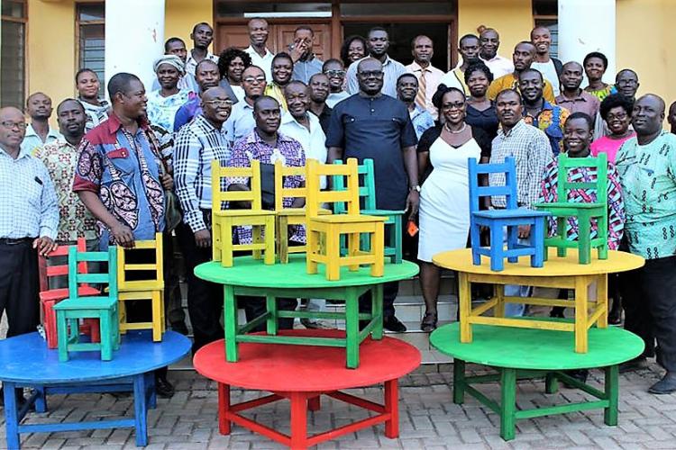 Furniture to Kindergarten Pupils