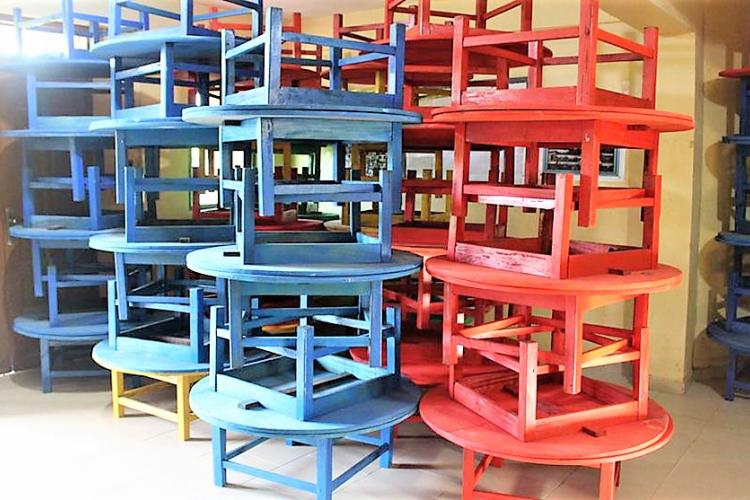 Furniture to Kindergarten Pupils